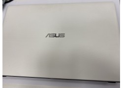 Ecran complet pour ASUS X552E